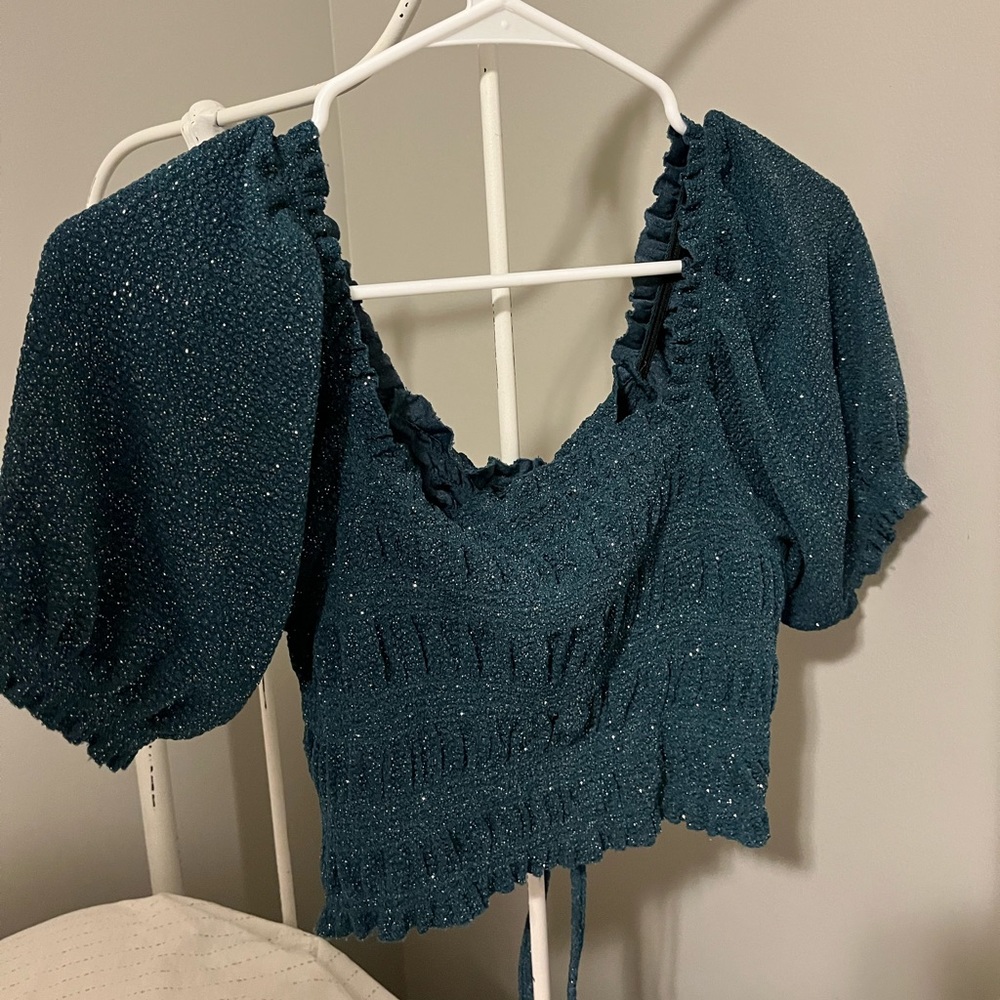 Sparky dark green Urban Outfitters puff sleeve top